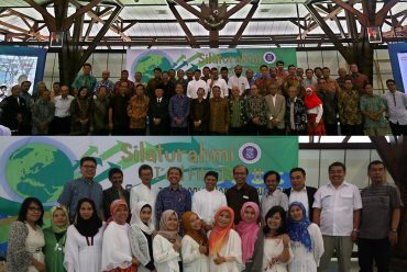Gathering Idul Fitri 1437 H – Faculty of Earth Sciences and Technology